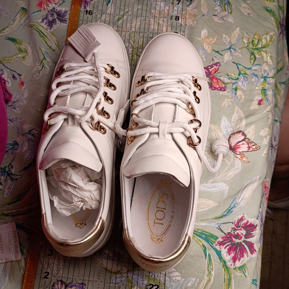 TOD'S White Leather Sneakers with Gold Hardware